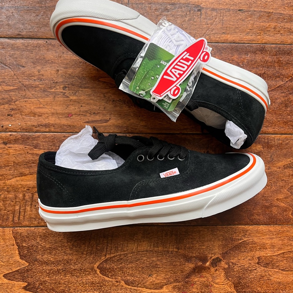 Vans Black water-repellent Sneakers